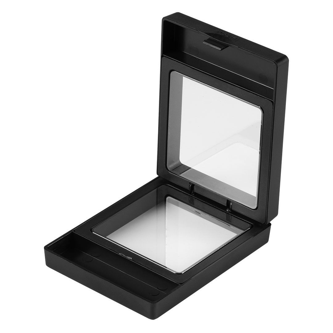 Plastic gift box