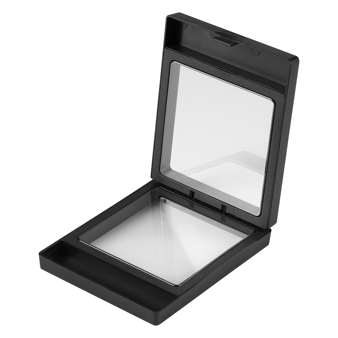 Plastic gift box